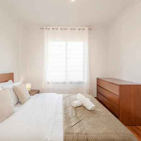 One-bedroom Near Reis Magos Apartment Canico (Madeira)