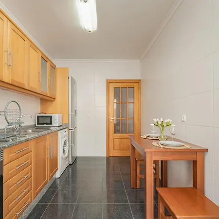 One-bedroom Near Reis Magos Apartment