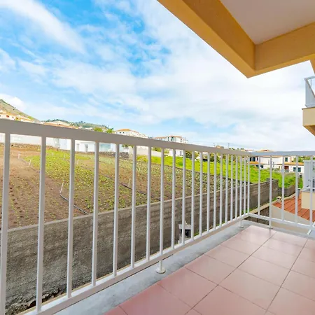 One-bedroom Near Reis Magos Canico (Madeira)